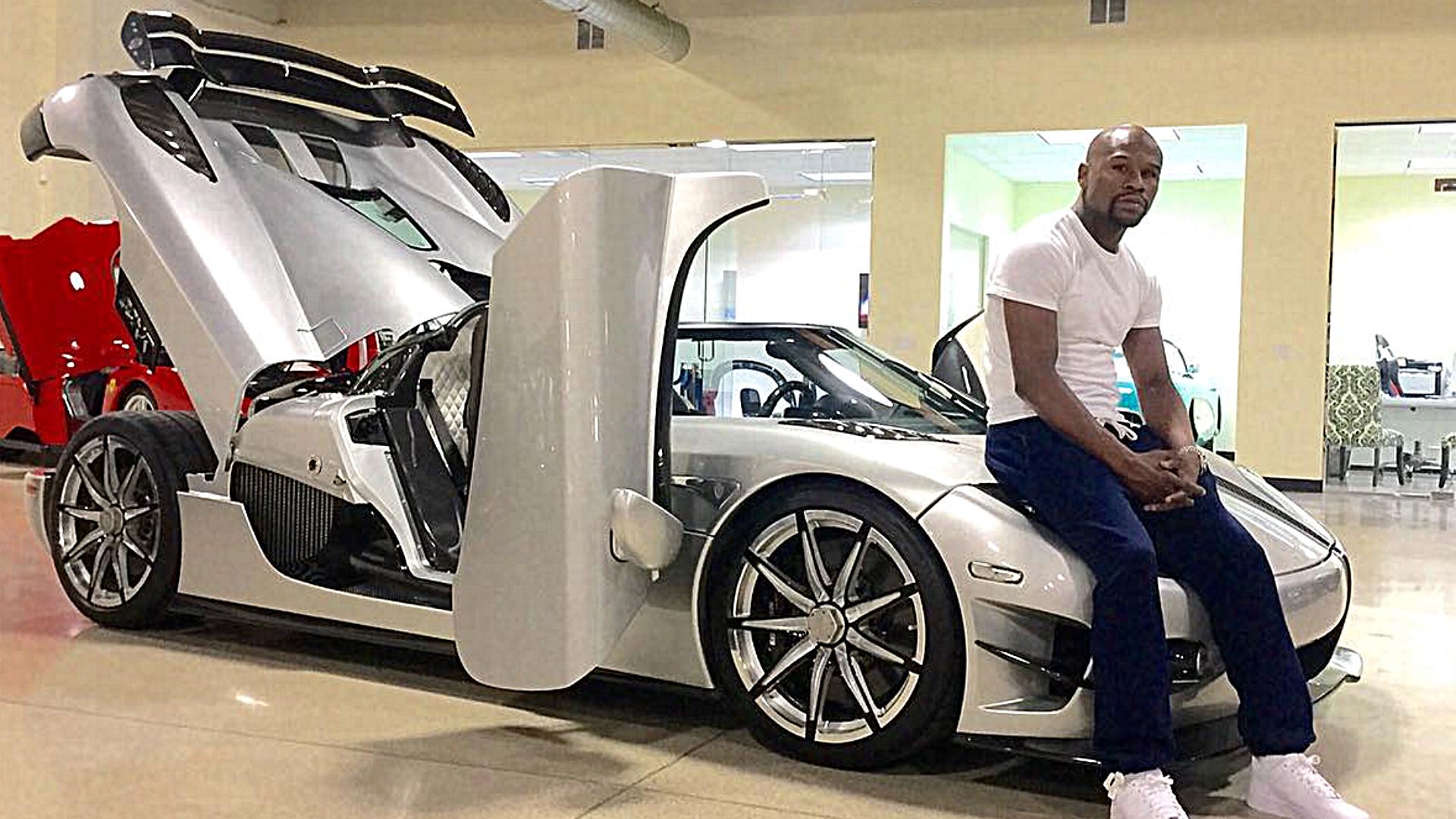 The 25 Most Lavish Cars Floyd Mayweather Jr Owns | HotCars