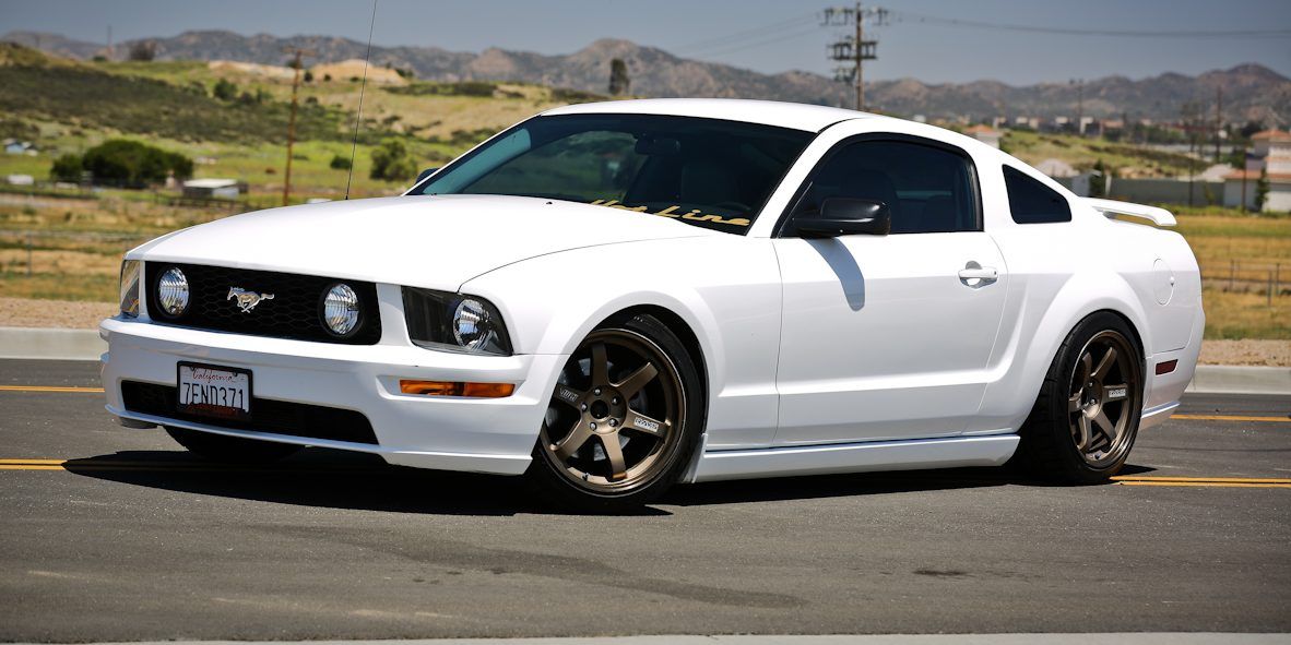 23 Of The Coolest V8 Cars You Can Buy For Under $10,000 | HotCars