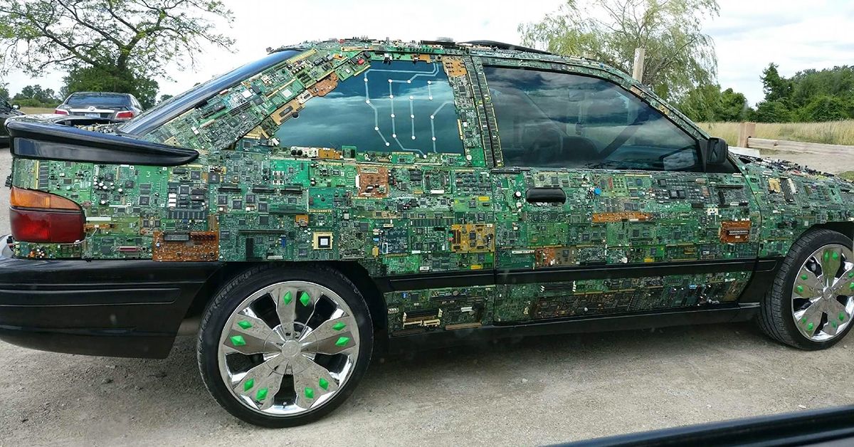 18 Sets Of Wheels That Messed Up Otherwise Perfect Cars HotCars