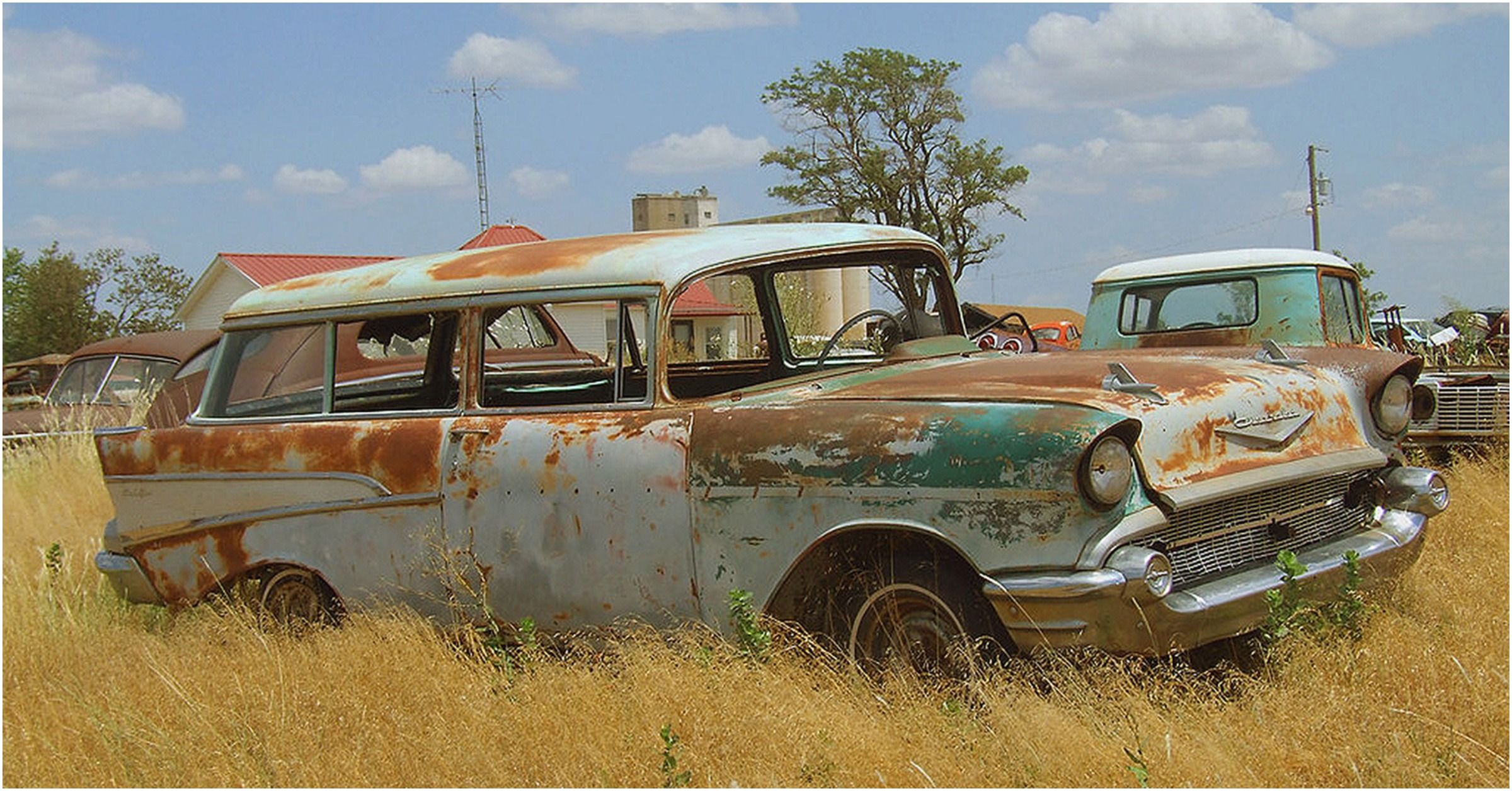 15-sad-pictures-of-junkyard-wagons-that-hurt-our-soul-hotcars