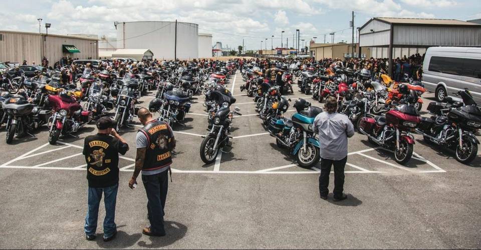 10 Cool Photos Of The Bandidos And Their Bikes - Biker News Network