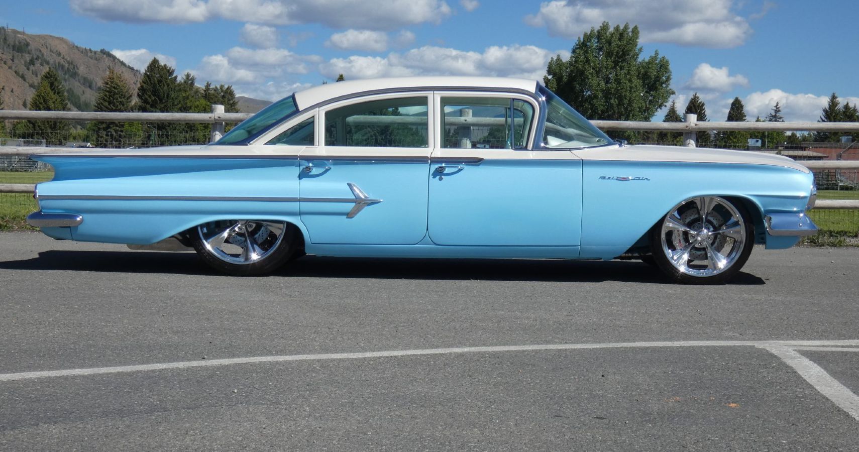 Custom 1960 Chevrolet Bel Air