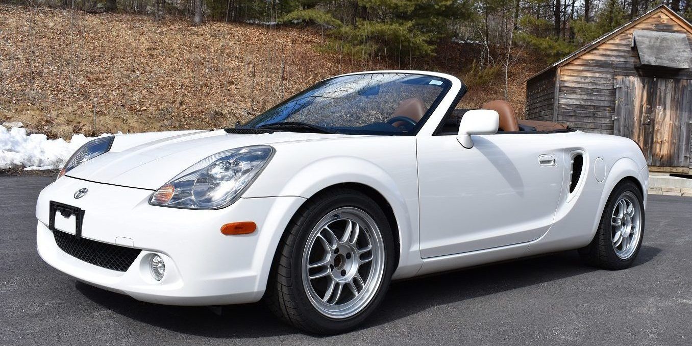 10 Facts About The Toyota MR2 Spyder HotCars