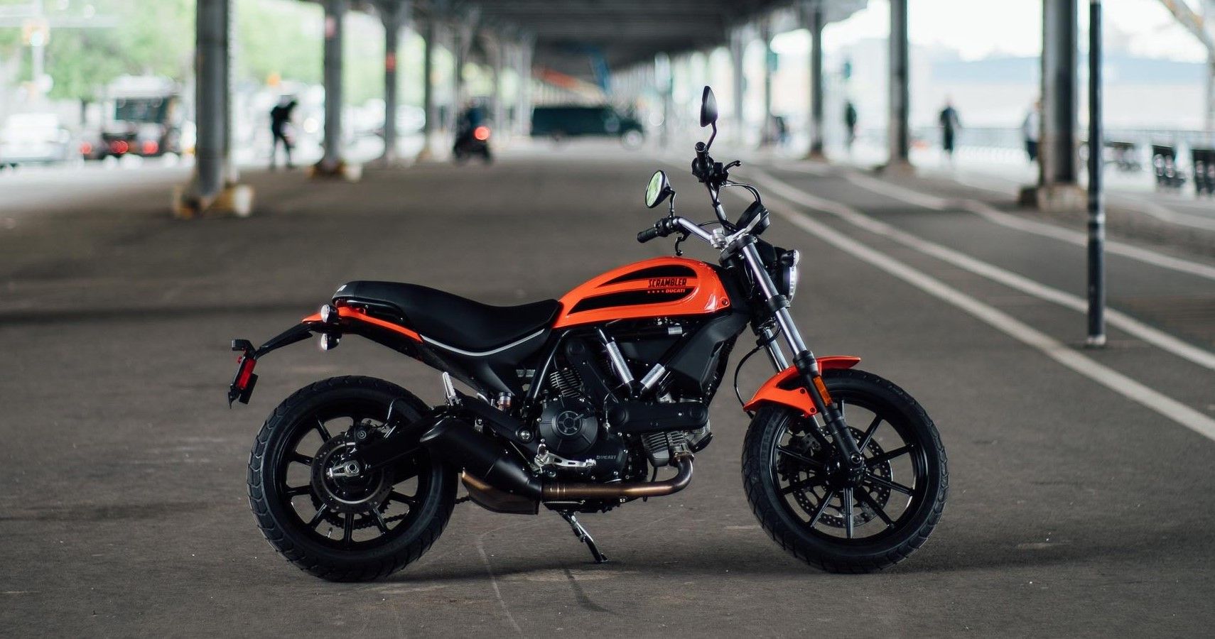 Here's What Makes The Ducati Scrambler Sixty2 A Versatile And Feisty ...