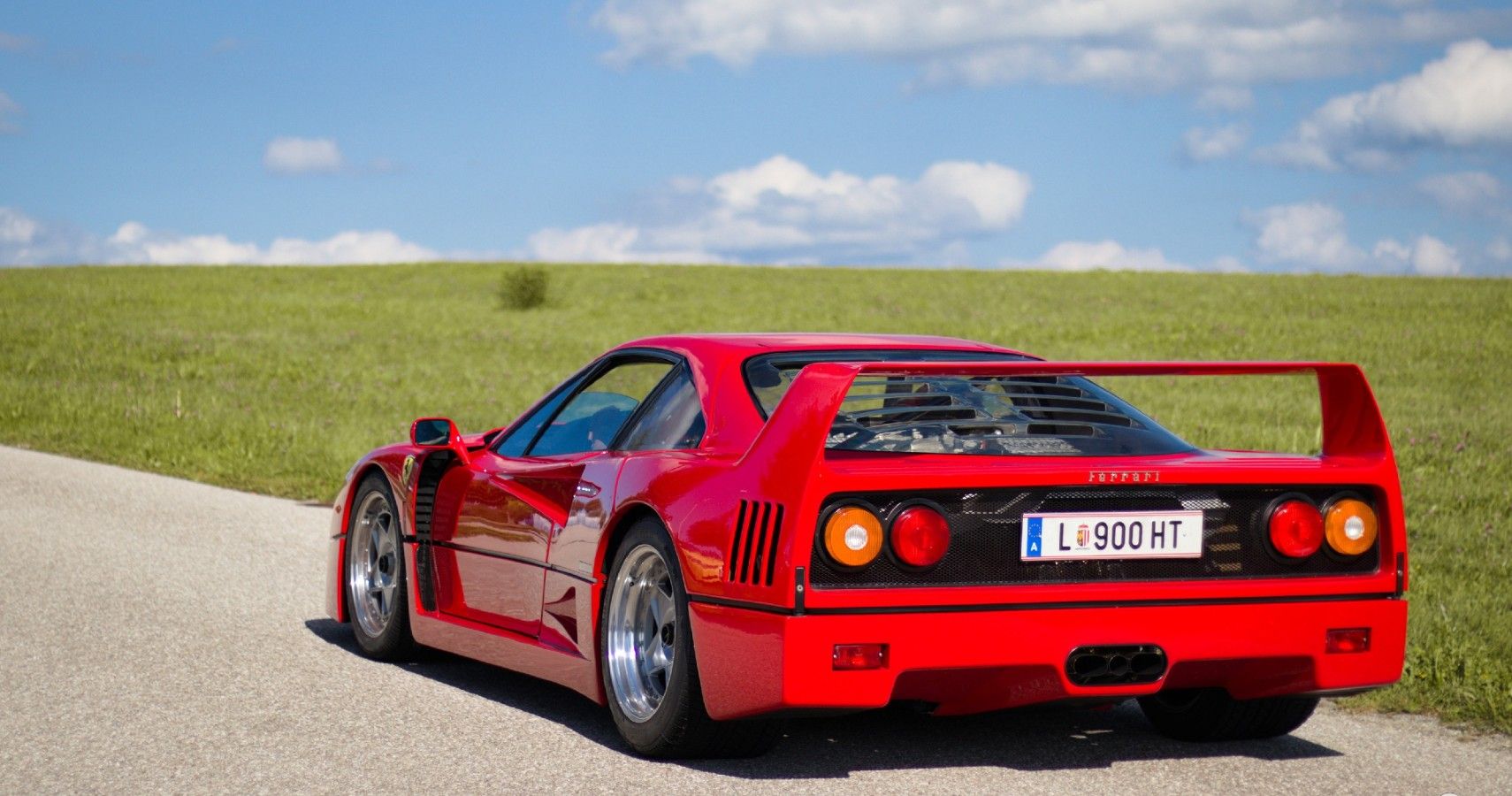 ferrari f40 lightweight